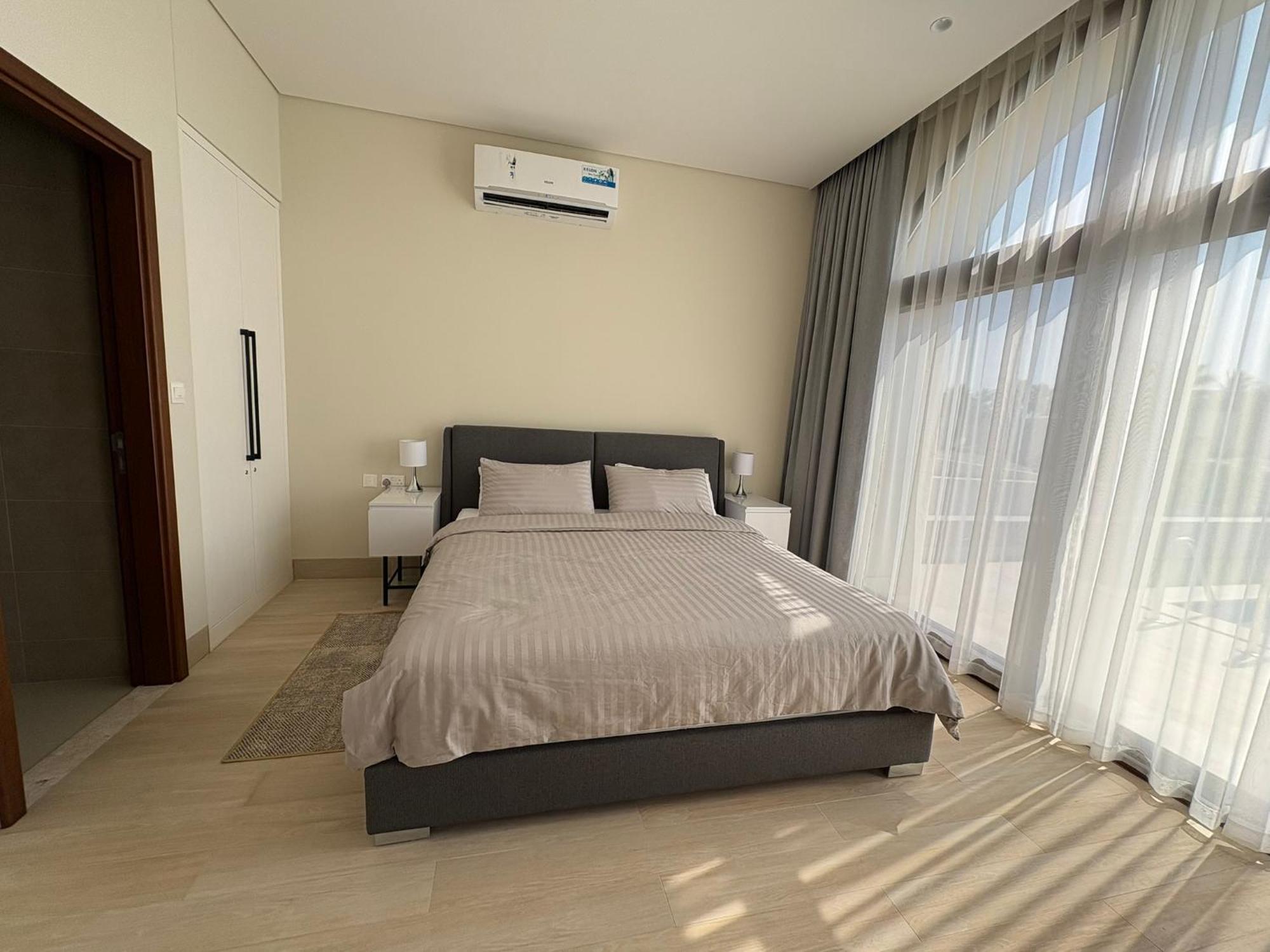 Davelin, Hawana Villa