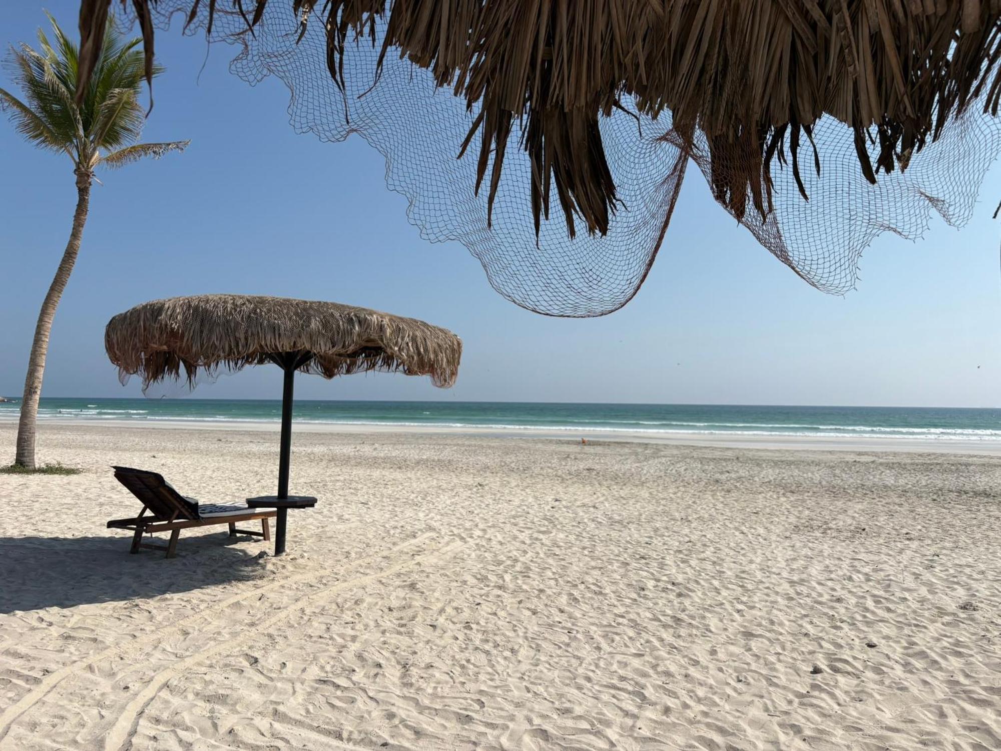 Davelin, Hawana * Salalah
